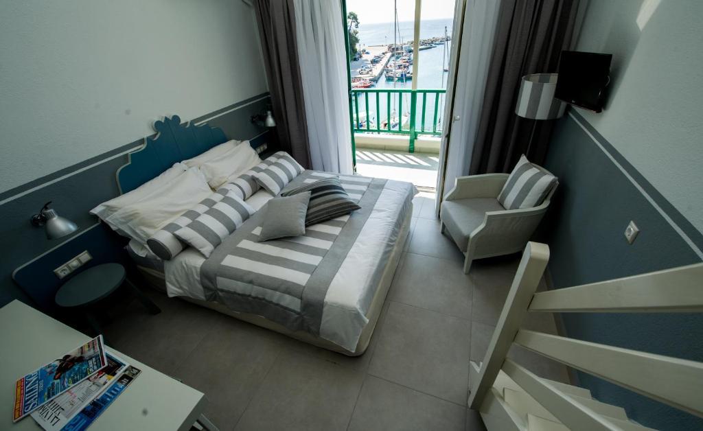 Alkyon Hotel Patitírion Cameră foto